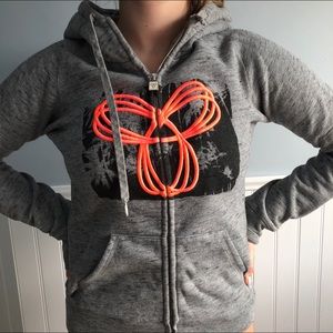 Aritzia TNA zip up sweater
